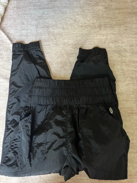 Free people movement the way home joggers size small - Picture 2 of 4